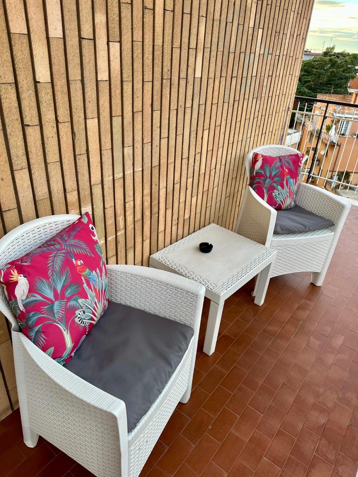 Monti Tiburtini Roma Guest House エクステリア 写真